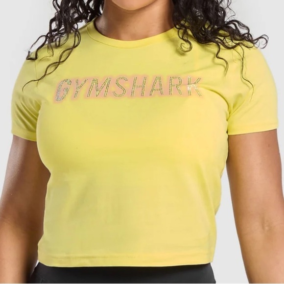 NWT Gymshark Diamante Graphic Baby Tee in Yellow and Pink. Size Small - Picture 1 of 9